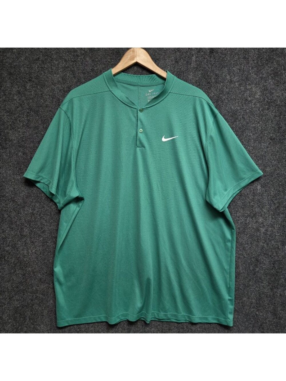 Nike Polo Shirt Men 2XL Green Golf Victory Blade Collar Henley BV6235 Casual